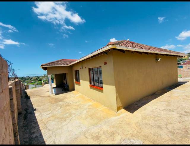 4 BEDROOM HOUSE FOR SALE IN INANDA GLEBE